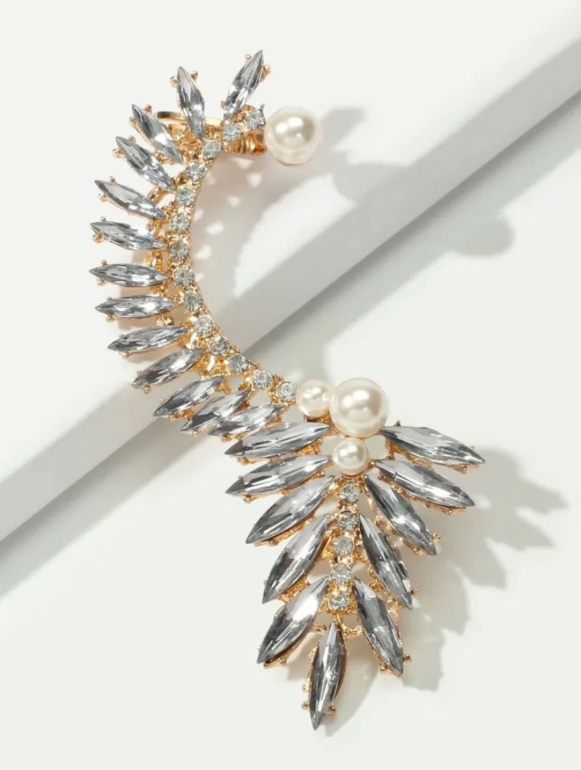 First Lady Ear Cuff