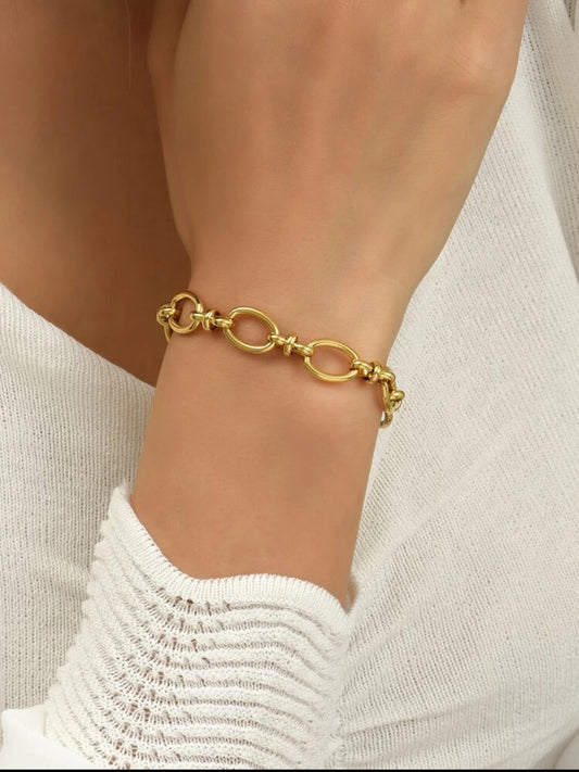 SEEME  Collection Oval Oma bracelet